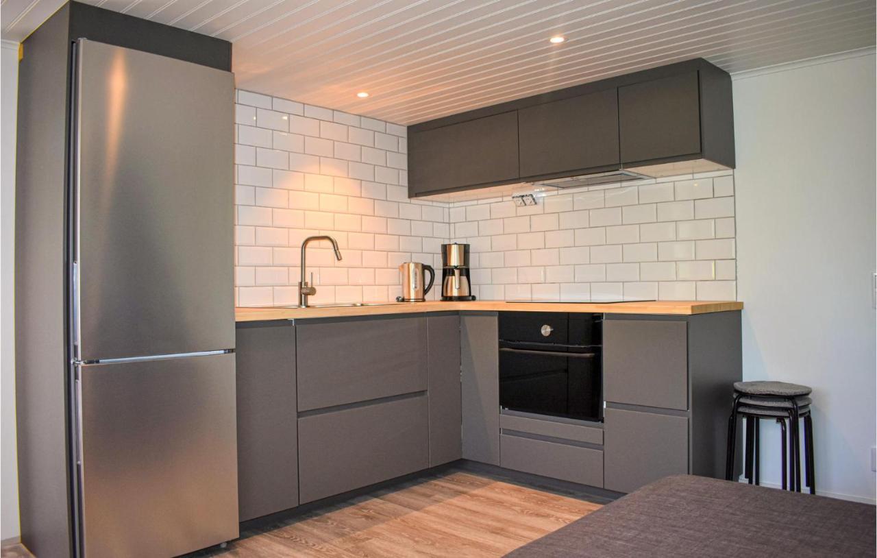 2 Bedroom Amazing Home In Fjaelkinge מראה חיצוני תמונה